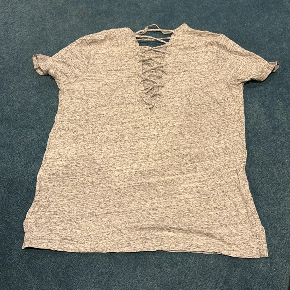 Pink tee - Picture 3 of 3